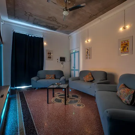 326 - Cinema's Fan House - Nel Centro Di A 200m Dal Mare شقة *