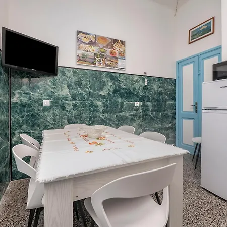 326 - Cinema's Fan House - Nel Centro Di A 200m Dal Mare Lägenhet